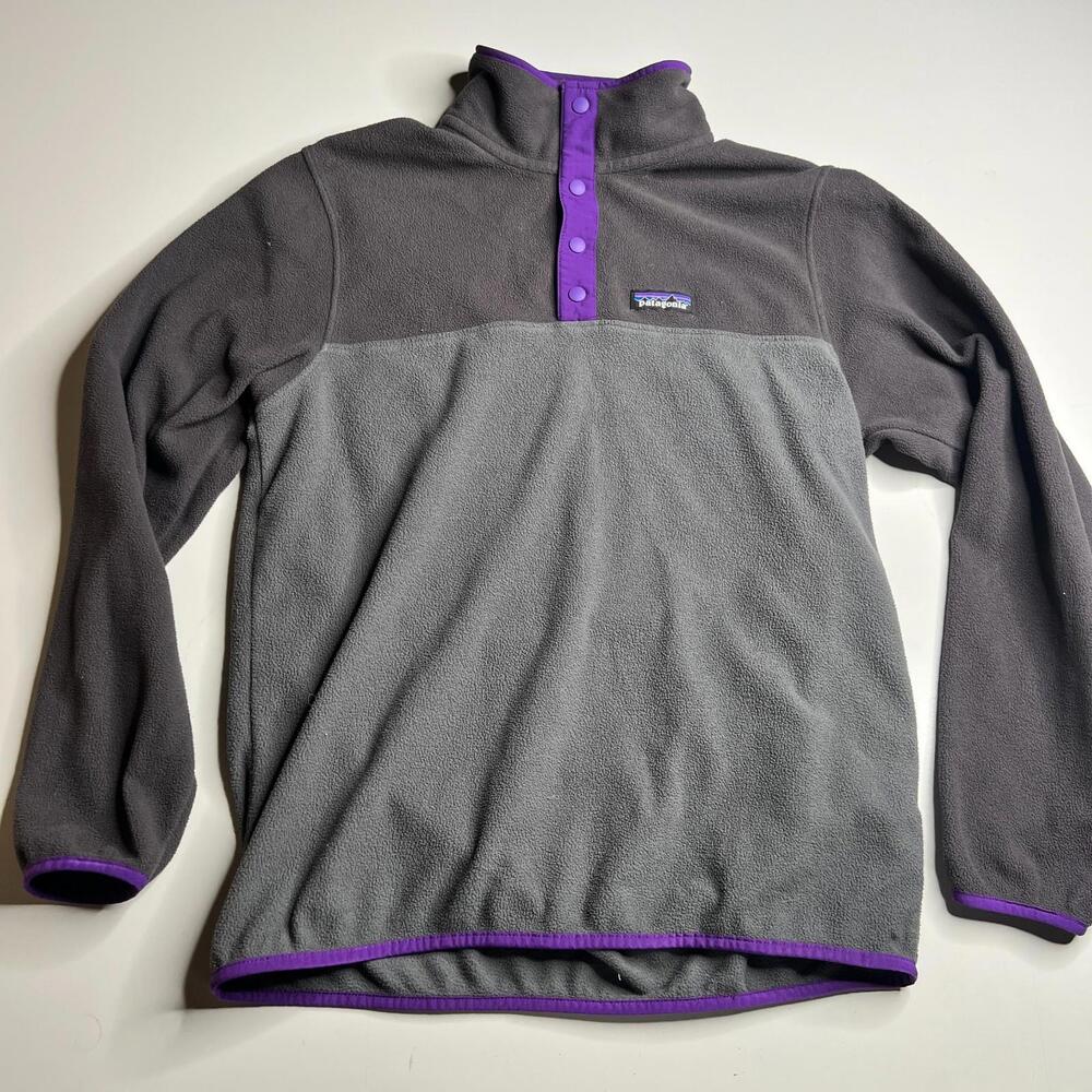 Patagonia Snap-T Fleece Pullover Gray‎ Purple Size S Small Made in Nicaragua